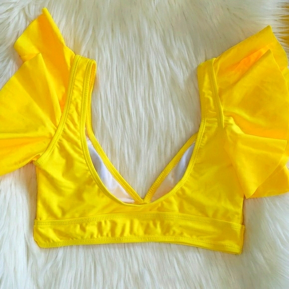 Floral Highwaisted Ruffle Hem Bikini Set - Picture 8 of 8